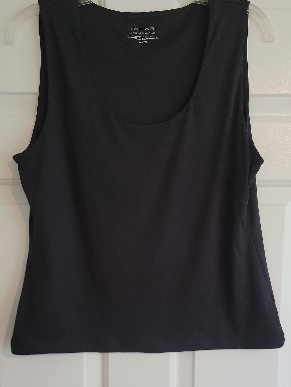 Tahari Modern Essentials Black Scoop Neck Tank Top, Size XL
